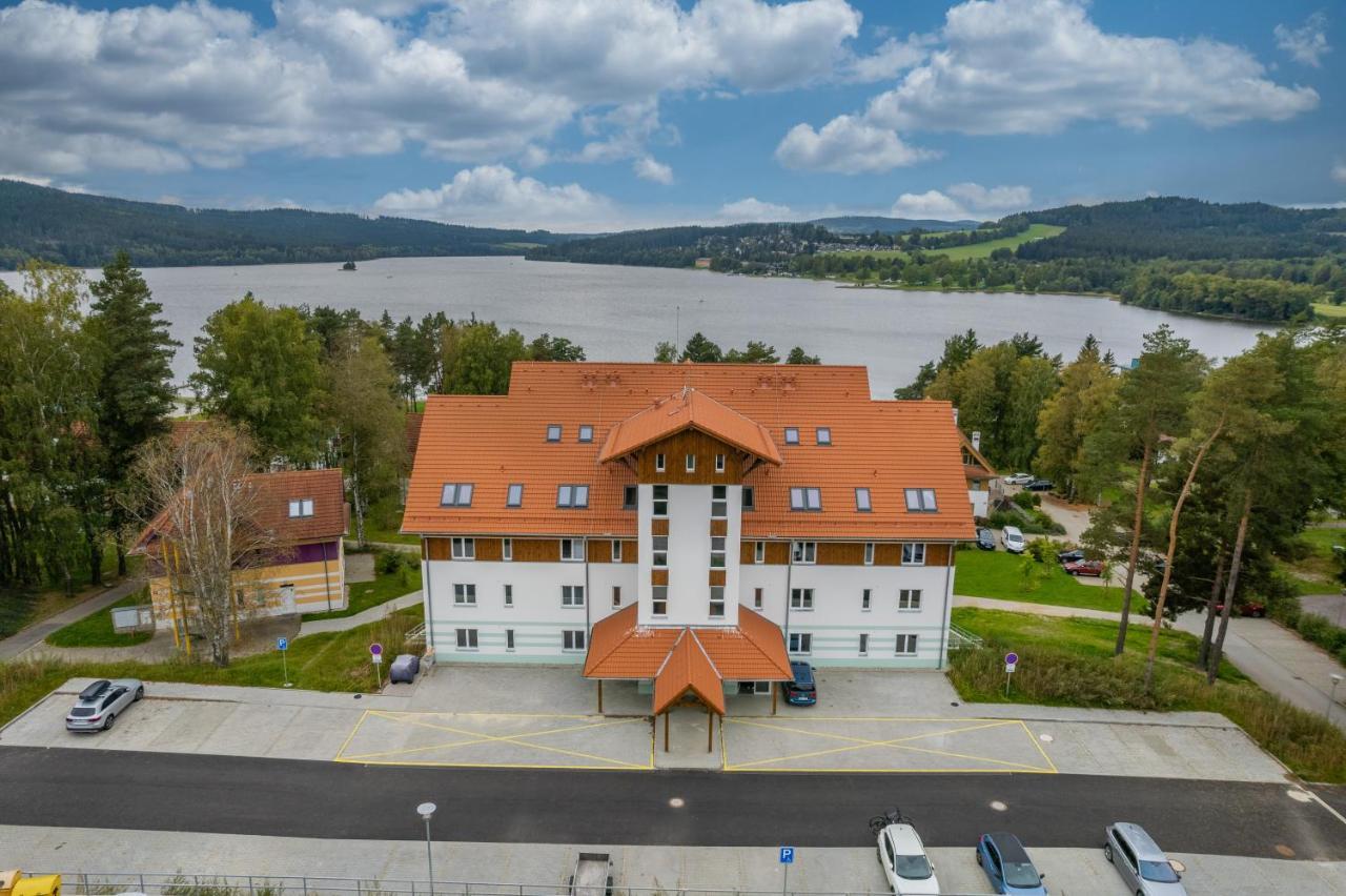 Luxury Apartman Lipno Lipno nad Vltavou Exterior photo